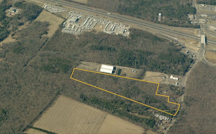 Pictures of Land property located at 4906 Mudd Tavern Rd, Woodford, VA 22580 for sales - image #1