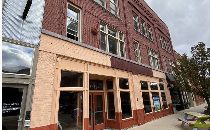 Pictures of Restaurant, Retail property located at 107-109 E Allegan St, Lansing, MI 48933 for lease - image #1