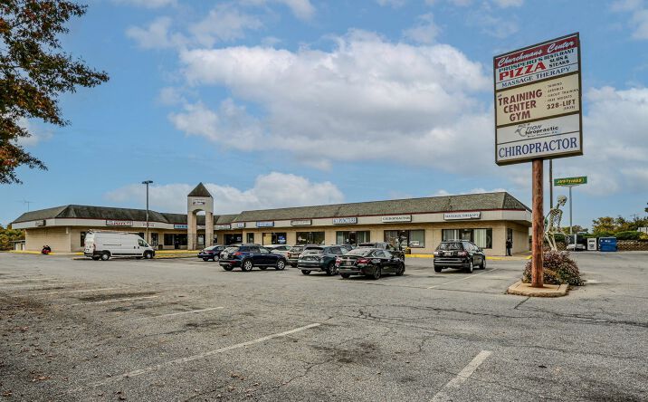 Pictures of Retail property located at 807 Churchmans Rd Ext, New Castle, DE 19720 for lease - image #1