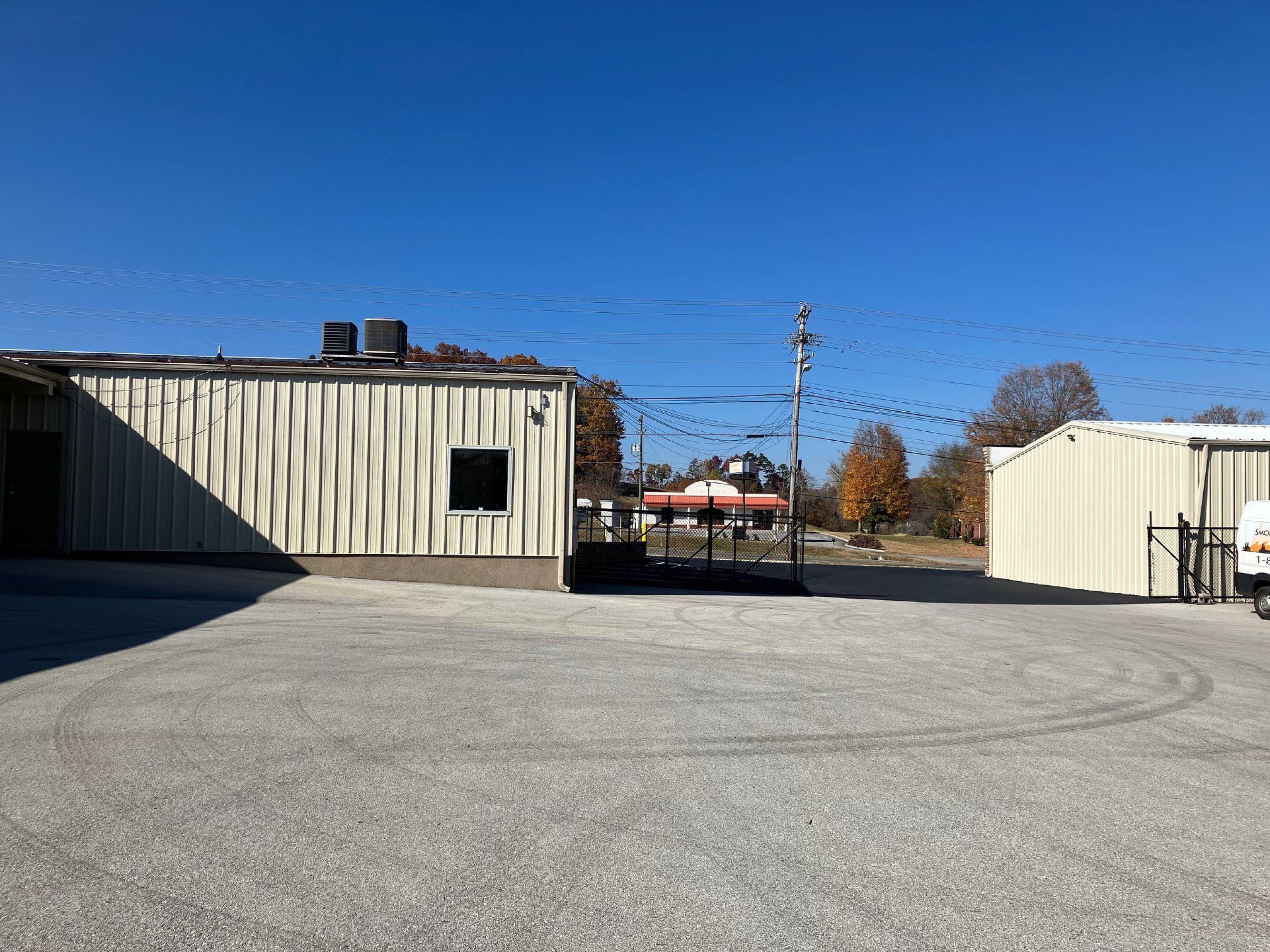 5247 W Andrew Johnson Hwy, Morristown, TN 37814