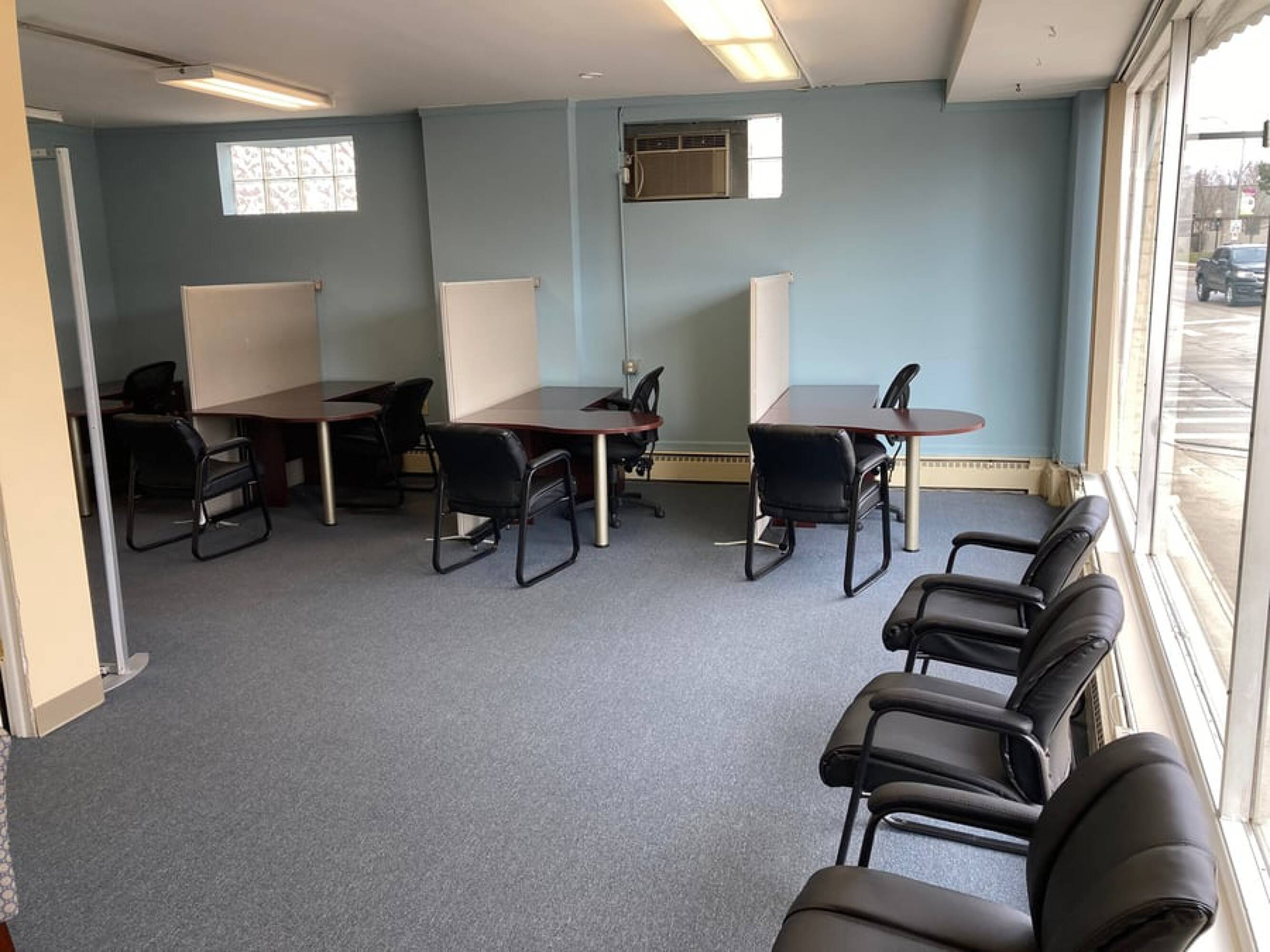 140 N Cass Ave, Westmont, IL 60559