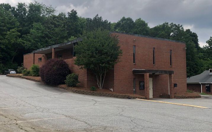 Pictures of Office property located at 227 N Talbert Blvd, Lexington, NC 27292 for lease - image #1