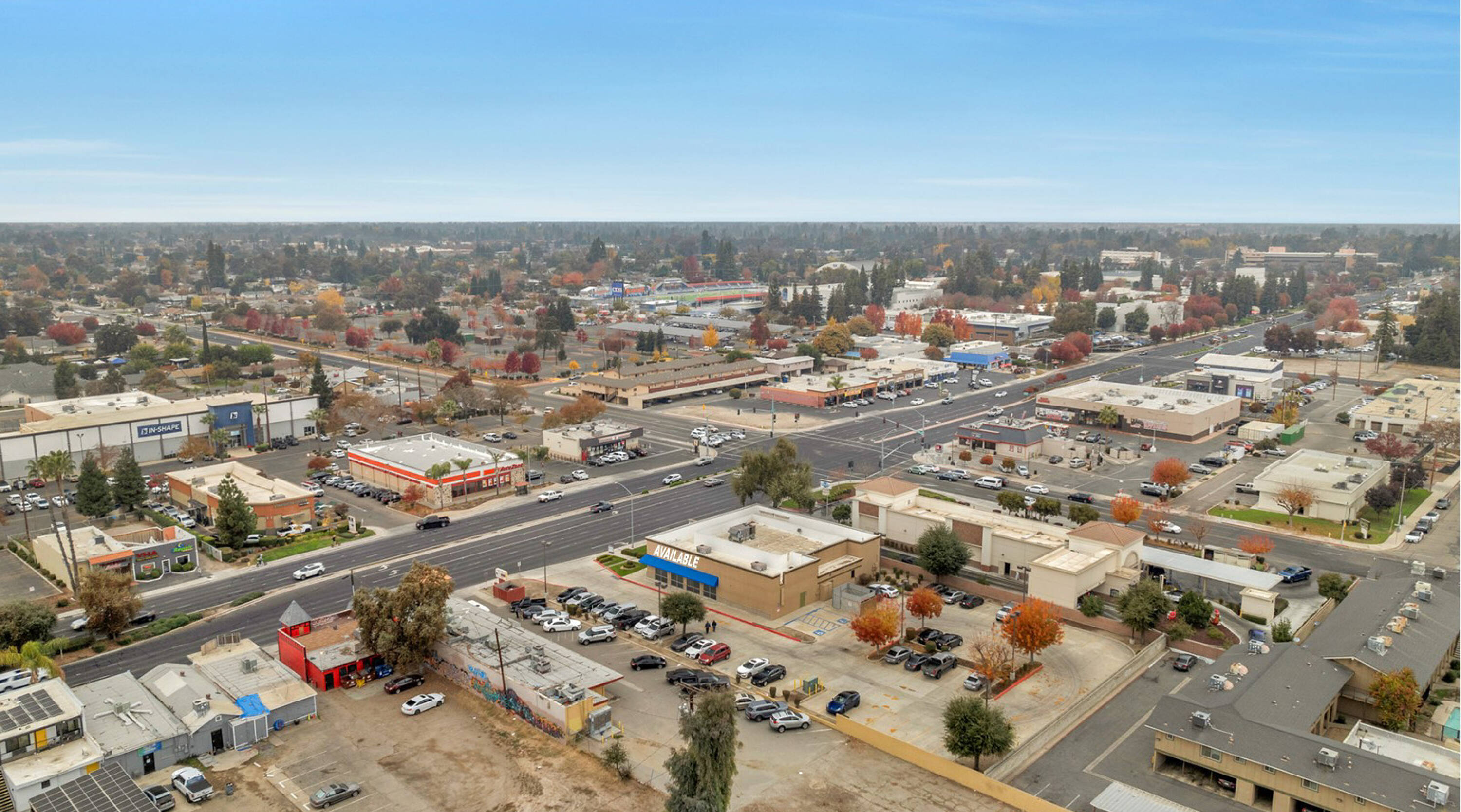 1230 S Mooney Blvd, Visalia, CA 93277