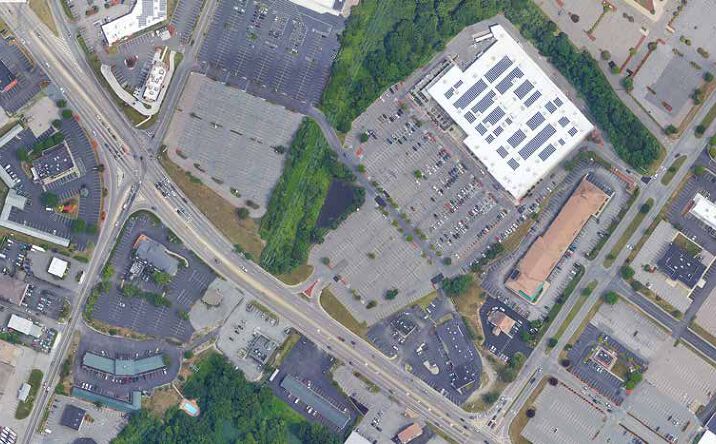 Pictures of Retail, Restaurant property located at 1151 Fall River Ave, Seekonk, MA 02771 for lease - image #1