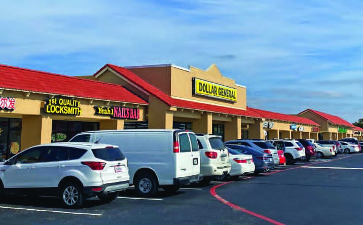 Pictures of Retail property located at 2707 – 2819 W 15th Street, Plano, TX 75075 for lease - image #1