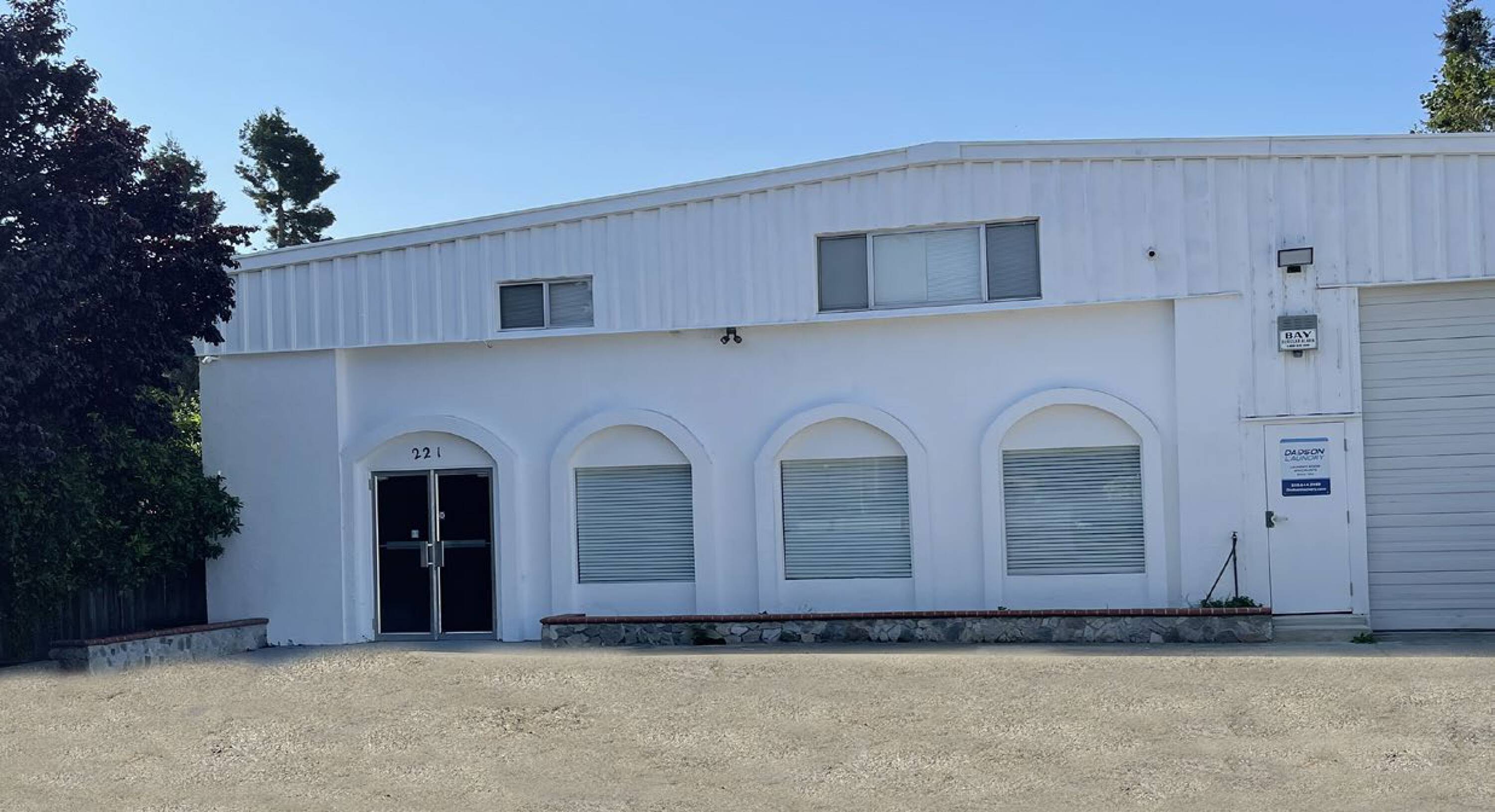 221 E Lewelling Blvd, San Lorenzo, CA 94580