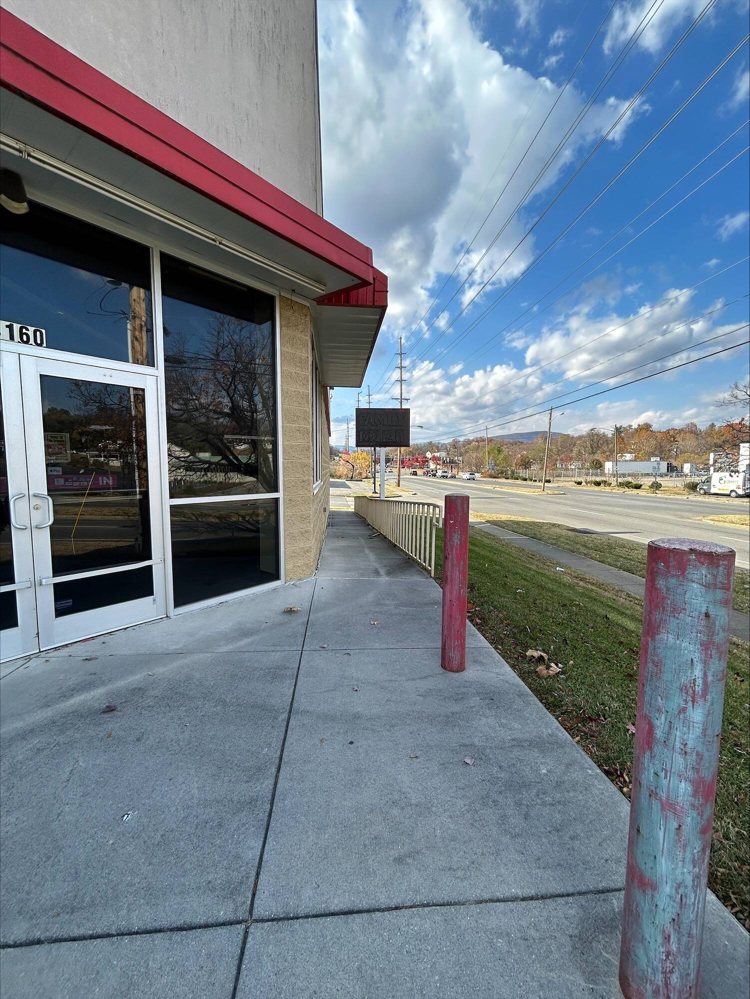 4160 Melrose Ave NW, Roanoke, VA 24017