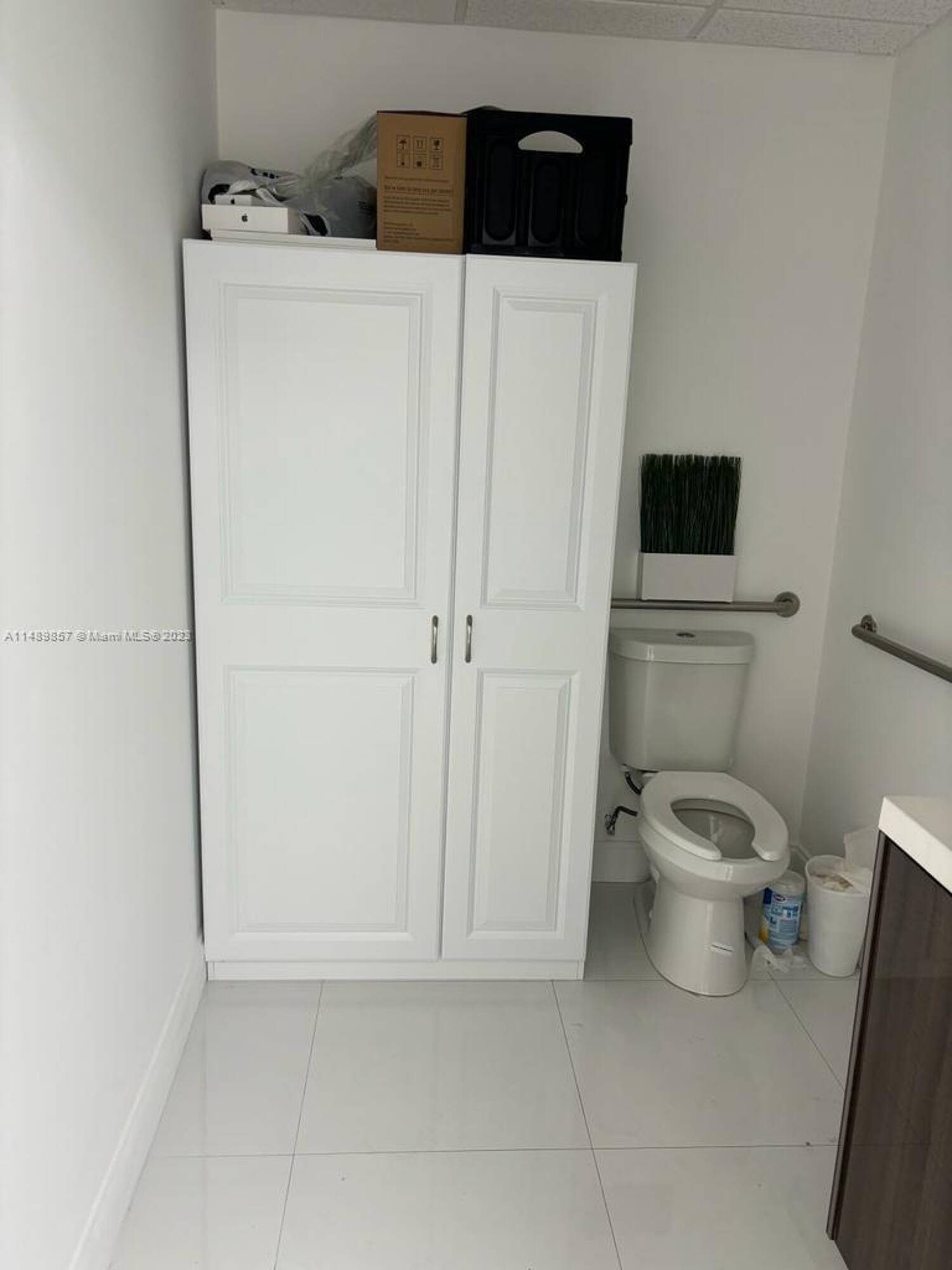7640-nw-25th-st-111-miami-fl-33122-crexi