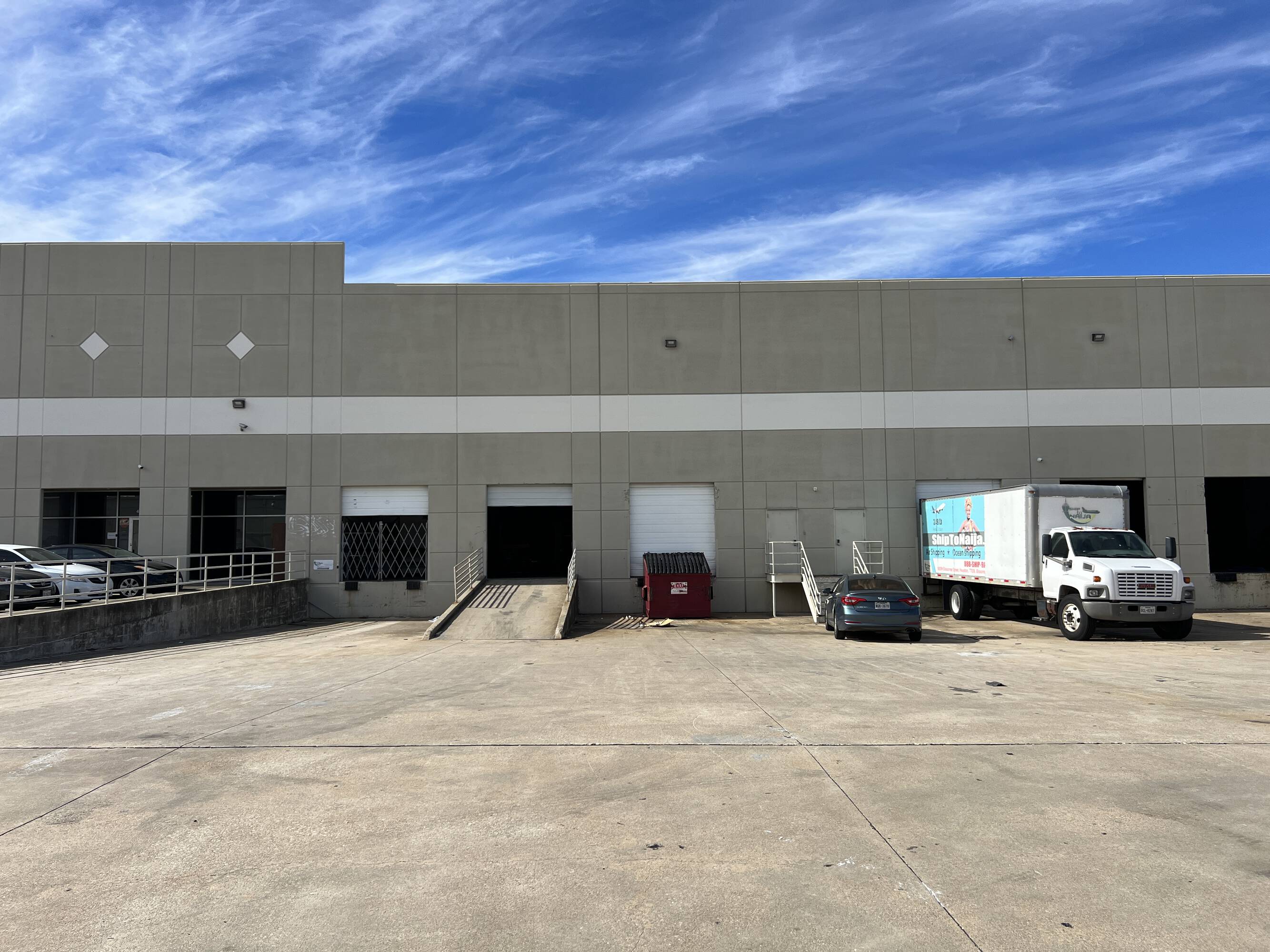 10511 Kipp Way St, Houston, TX 77099