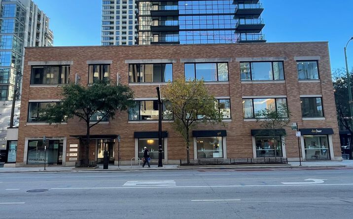 Pictures of Retail property located at 755 N Wells St, Chicago, IL 60654 for lease - image #1