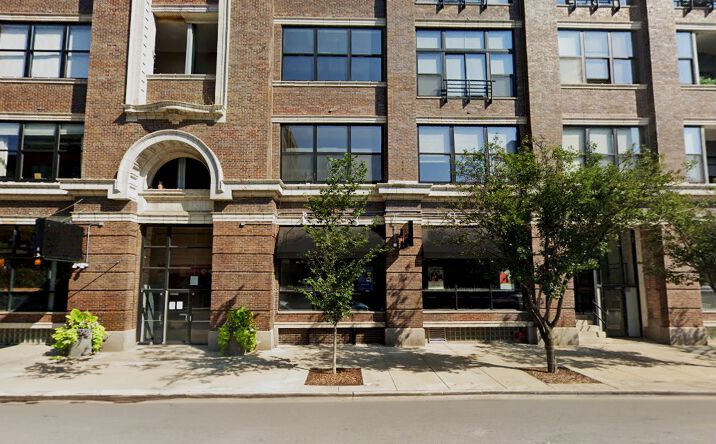 Pictures of Retail property located at 1000 W Washington Blvd, Chicago, IL 60607 for lease - image #1