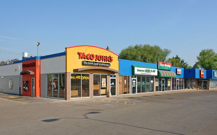 Pictures of Retail, Office, Restaurant property located at 2421 Tower Ave, Superior, WI 54880 for lease - image #1