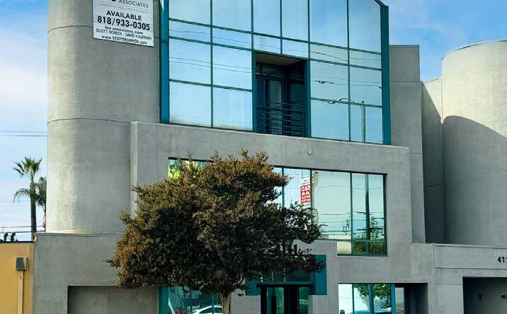 Pictures of Office property located at 4111 Lankershim Blvd, Los Angeles, CA 91602 for lease - image #1