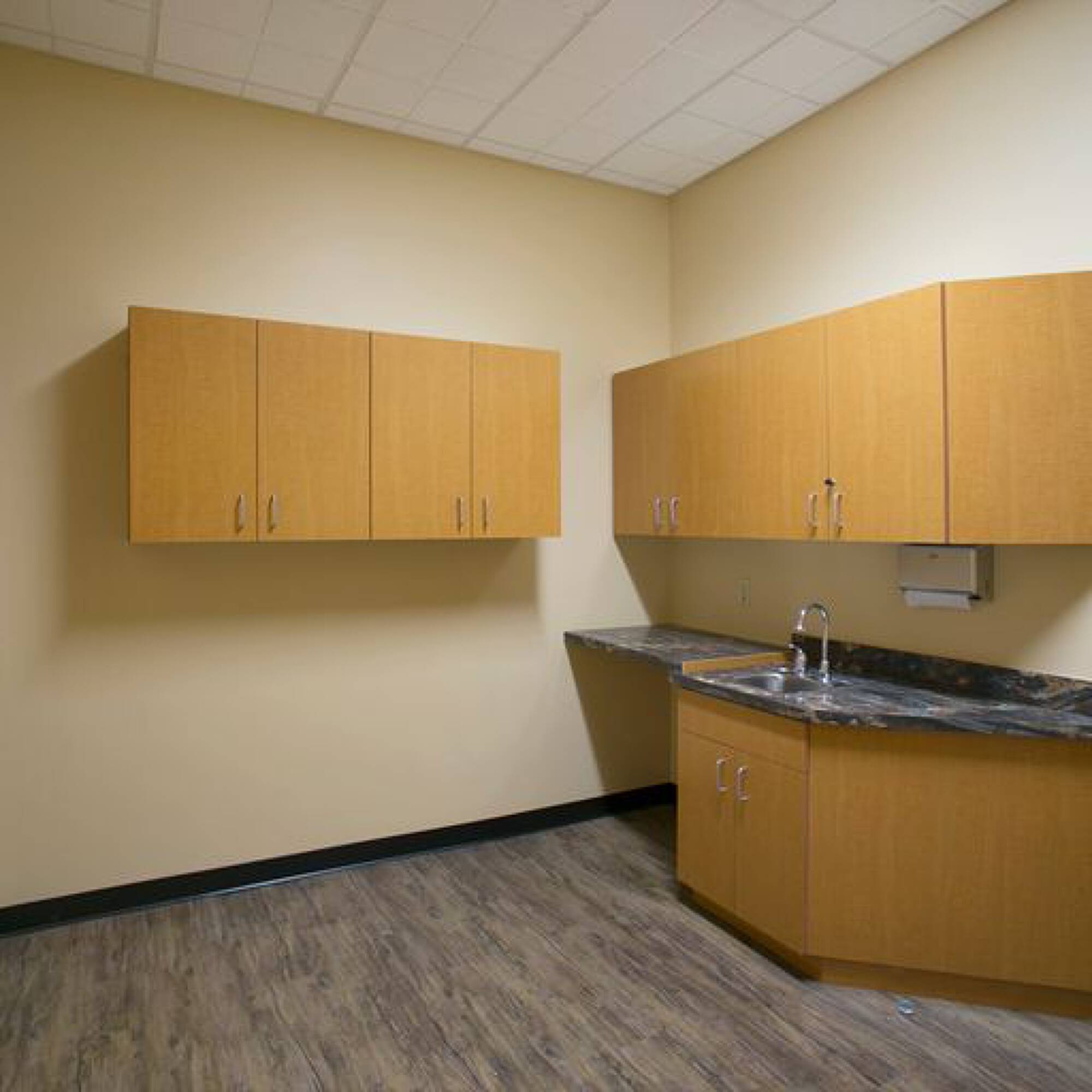 4611-e-shea-blvd-200-phoenix-az-85028-crexi