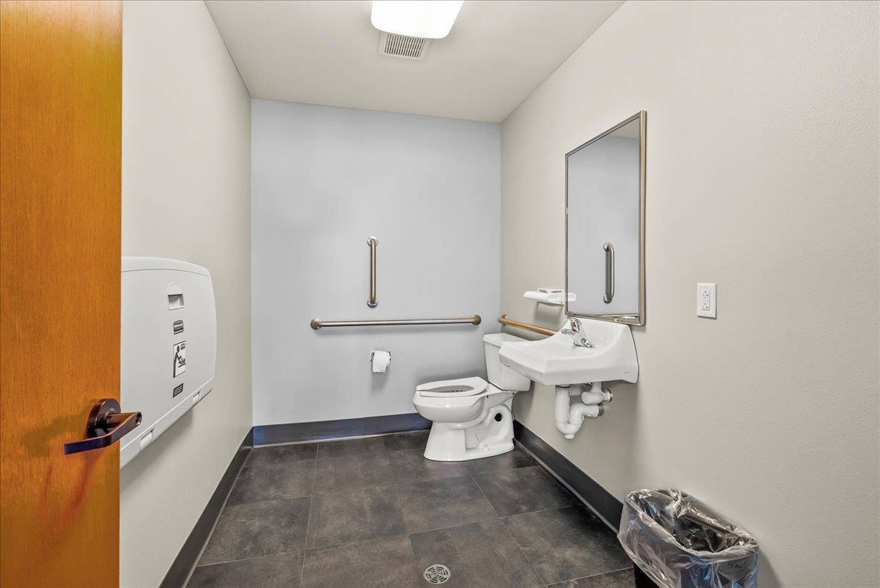 500 Jefferson Street, Waterloo, IA 50701