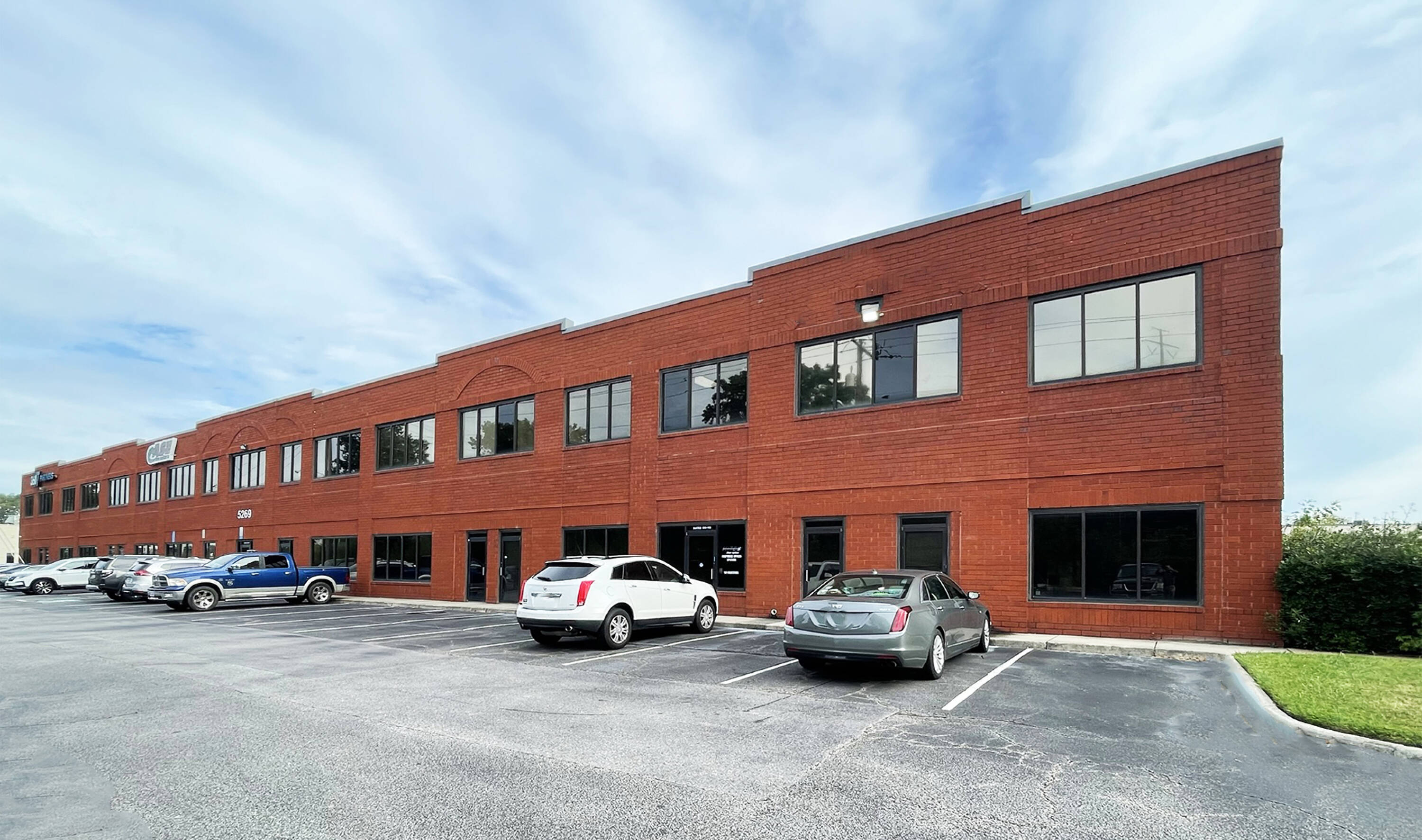 5269 Cleveland St, Virginia Beach, VA 23462