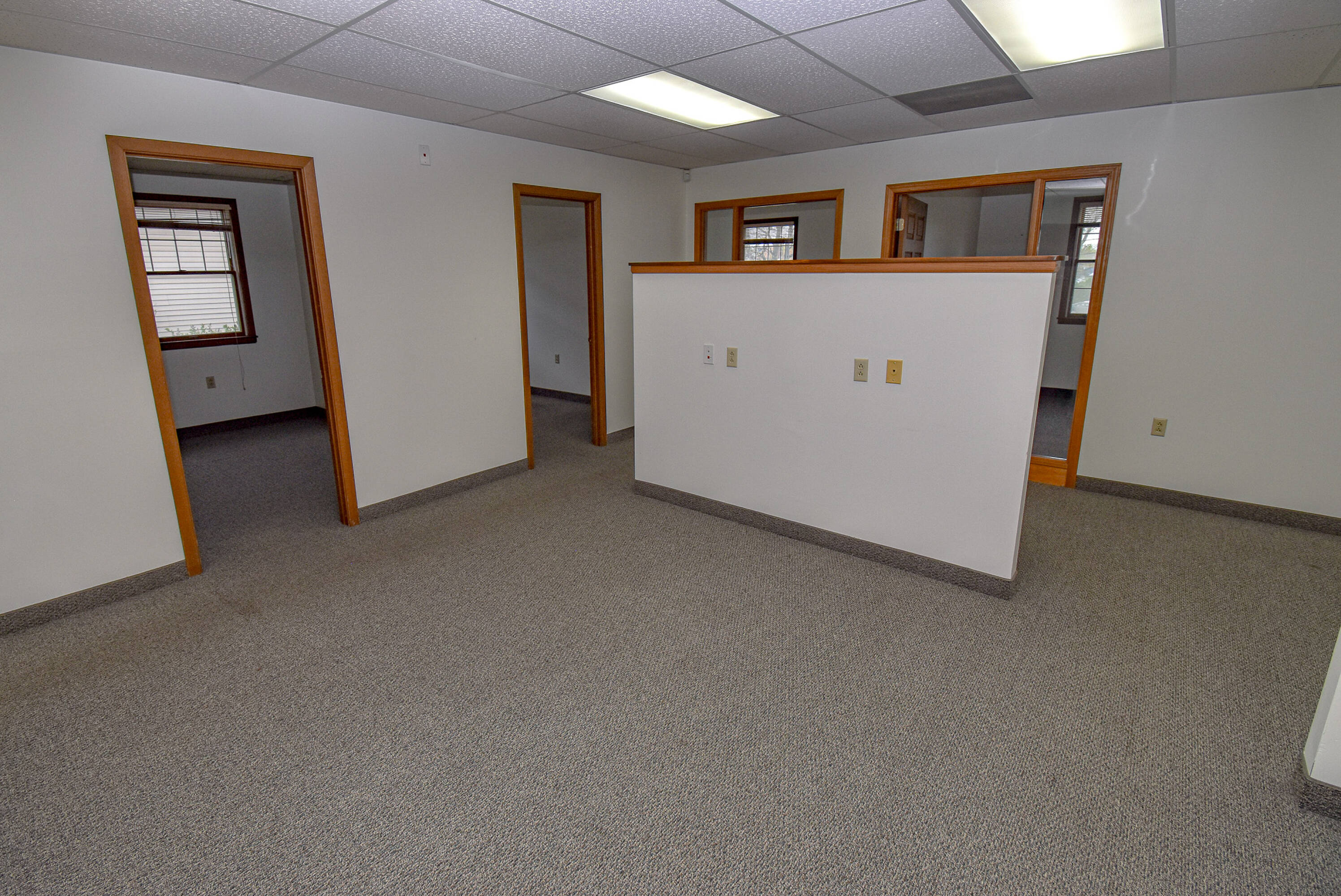 168 Cleveland St, Elyria, OH 44035