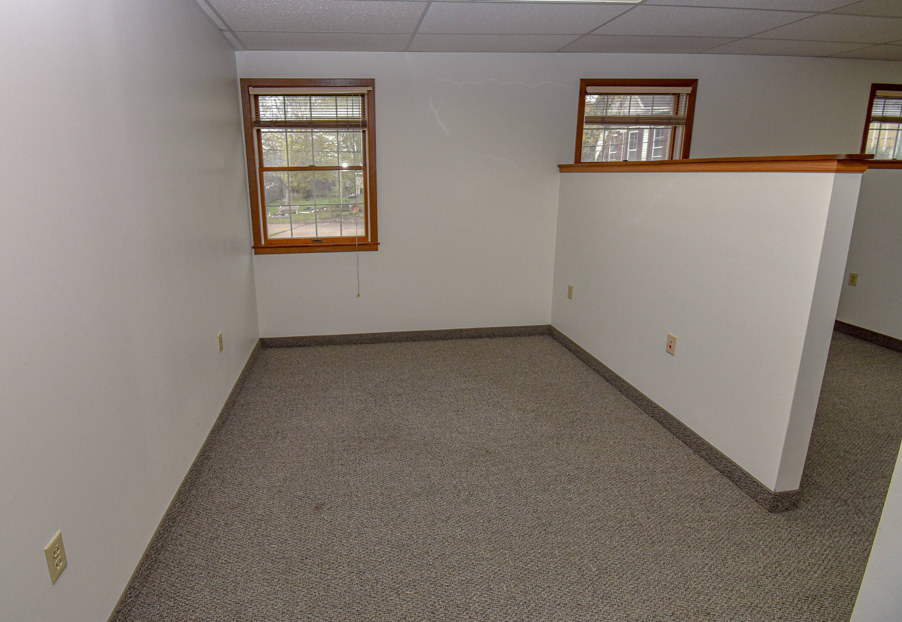 168 Cleveland St, Elyria, OH 44035