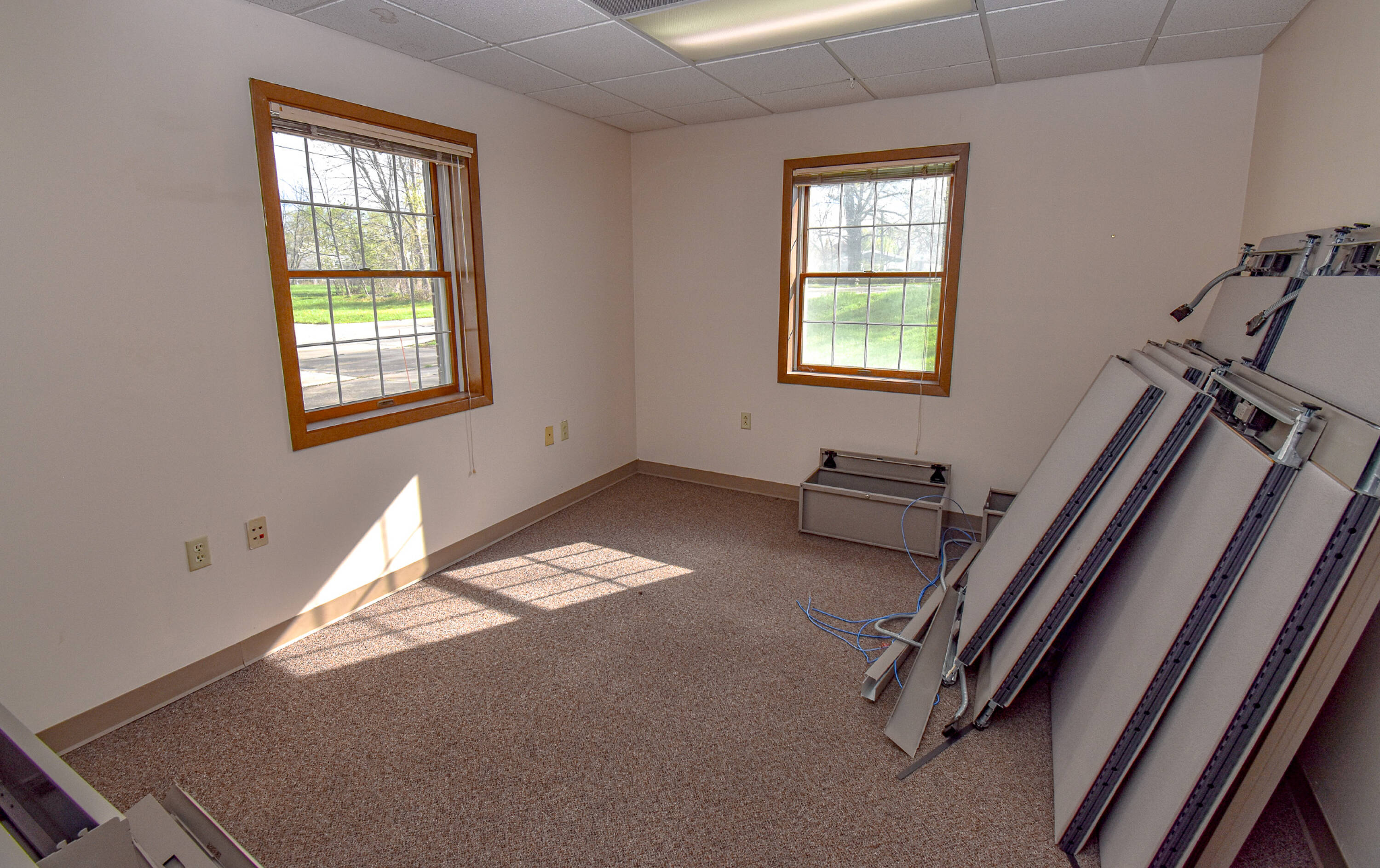 168 Cleveland St, Elyria, OH 44035