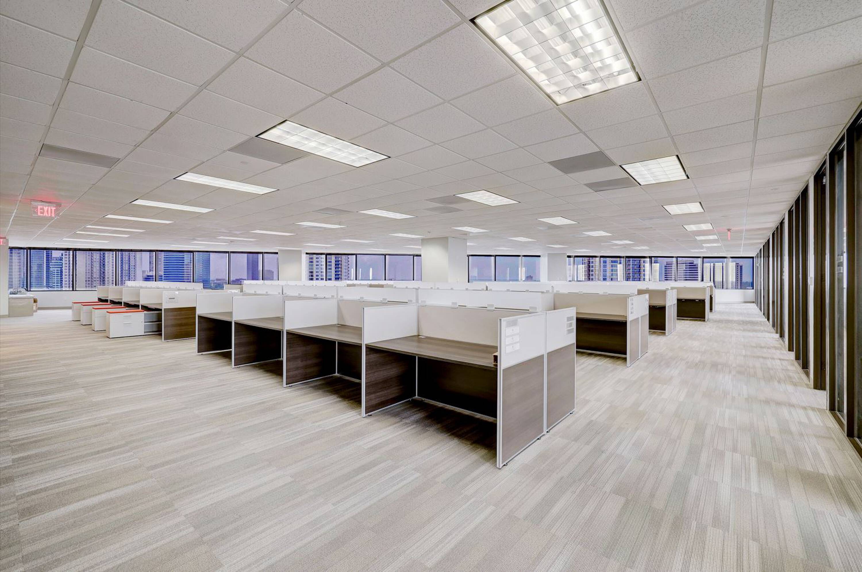 10,603 SF - 20,272 SF Available Office Space