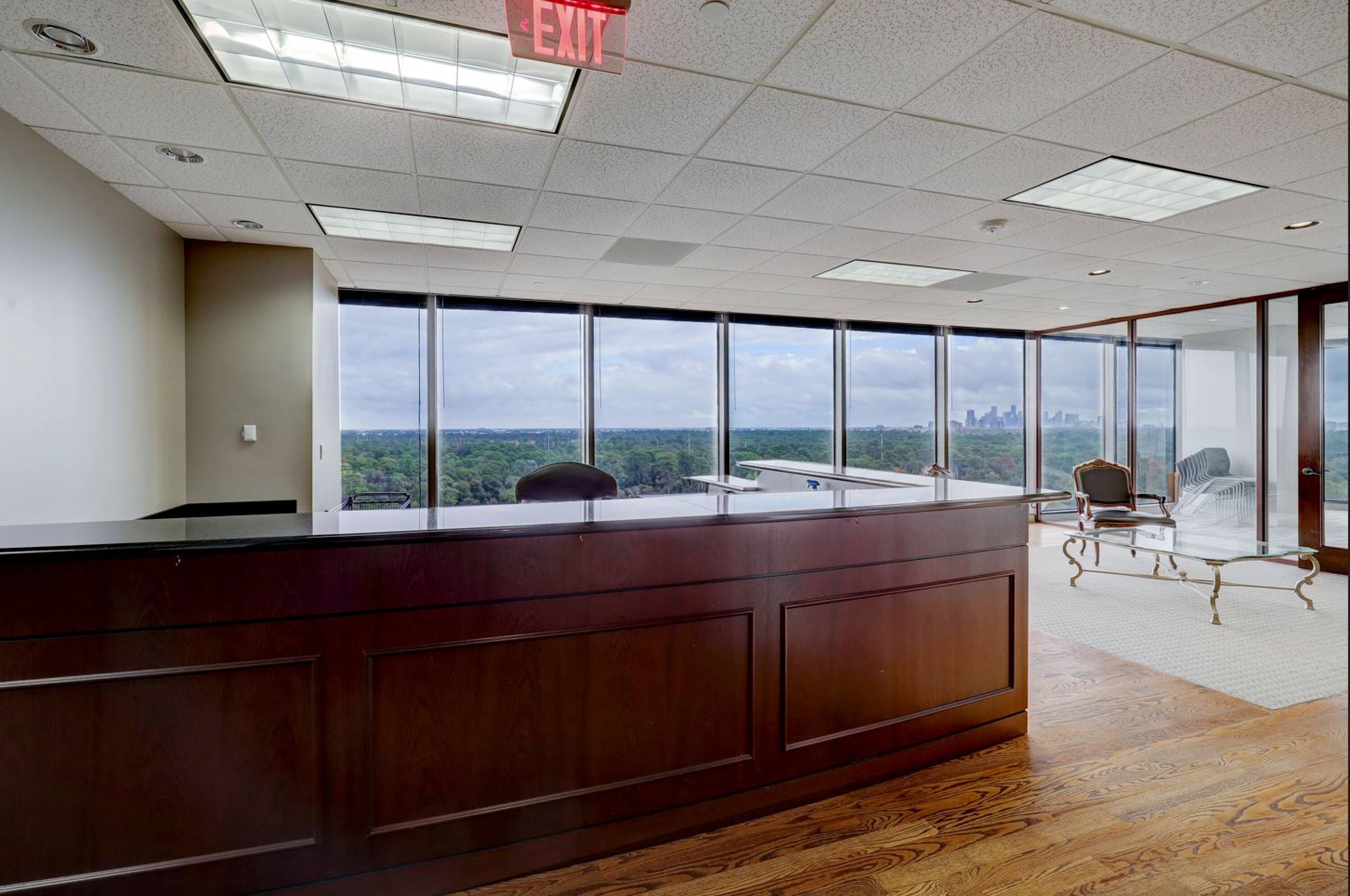 10,603 SF - 20,272 SF Available Office Space