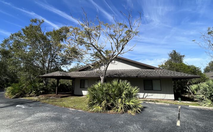 Pictures of Office property located at 1970 Michigan Ave, Cocoa, FL 32922 for lease - image #1