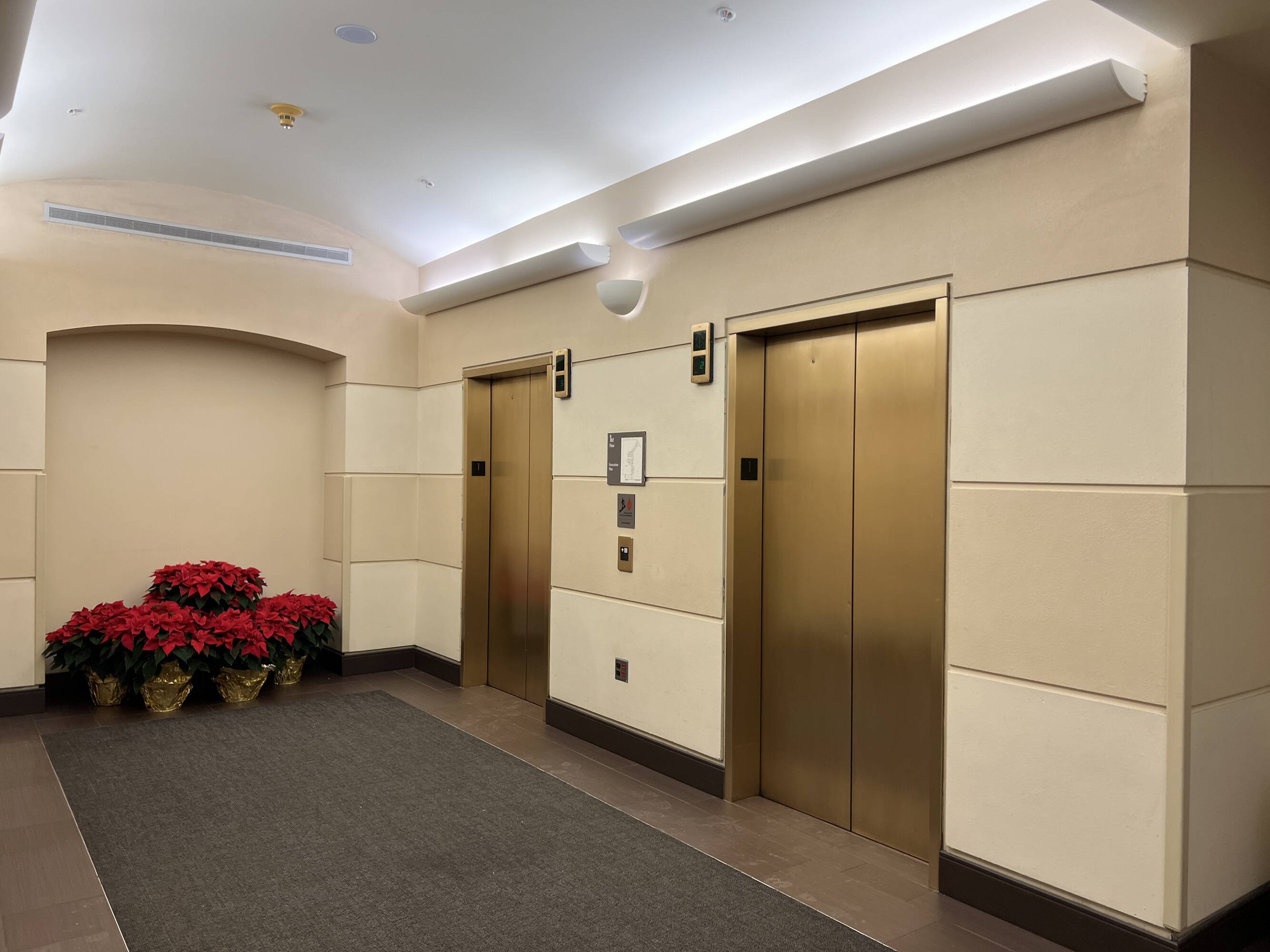 739 Irving Ave, Syracuse, NY 13210