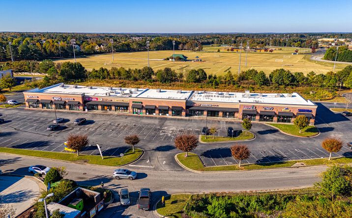Pictures of Retail property located at 1985 McDonough Rd, Hampton, GA 30228 for lease - image #1