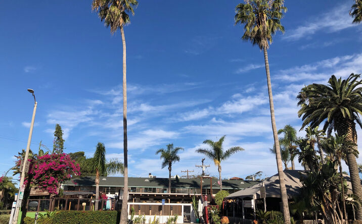 Pictures of Office property located at 311 Washington Blvd, Marina del Rey, CA 90292 for lease - image #1
