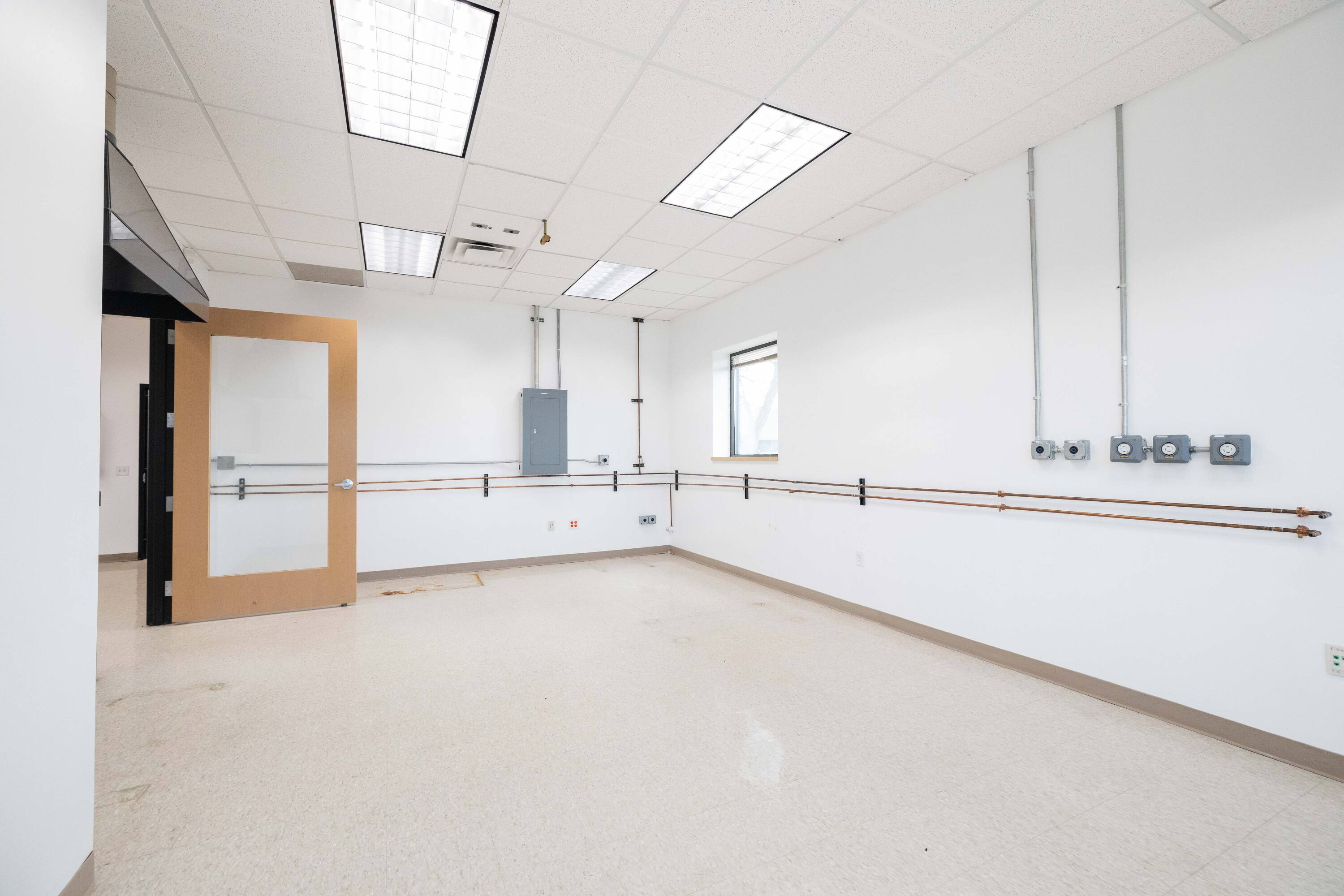 640-avis-dr-ann-arbor-mi-48108-crexi