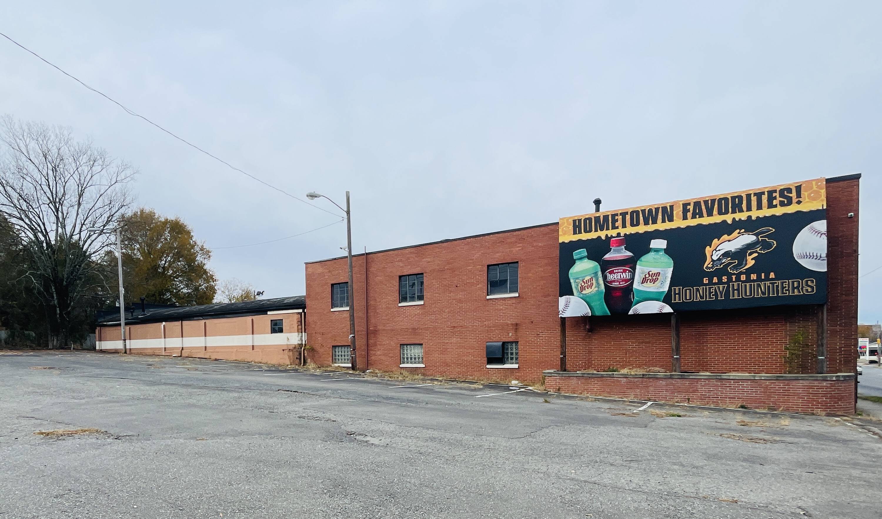 823 E Franklin Blvd, Gastonia, NC 28054