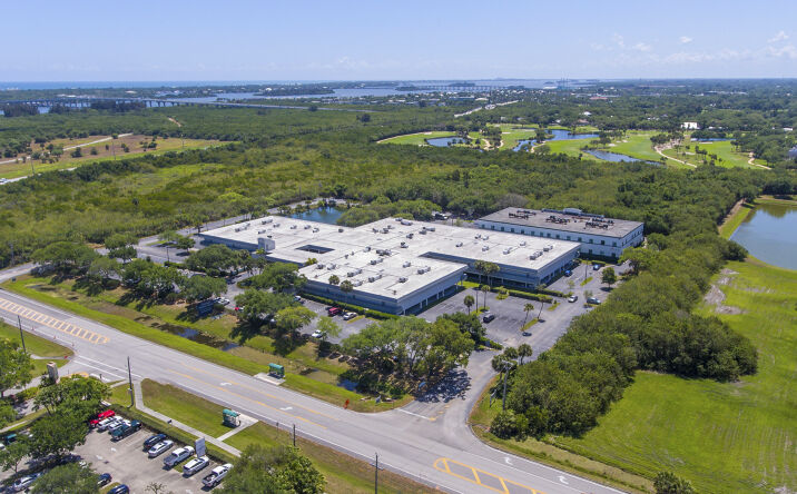 Pictures of Office property located at 777 37th St, Vero Beach, FL 32960 for lease - image #1