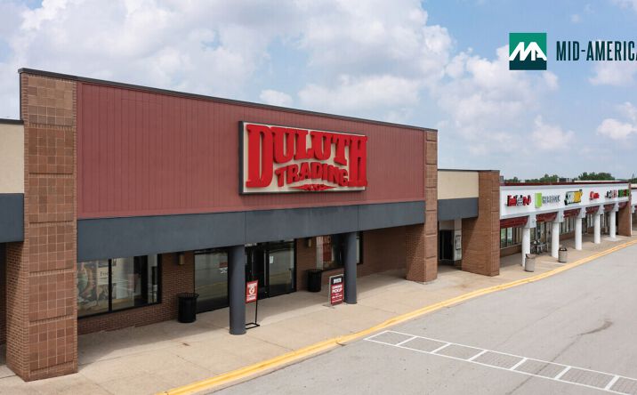 Pictures of Retail property located at 2966 Finley Rd, Downers Grove, IL 60515 for lease - image #1