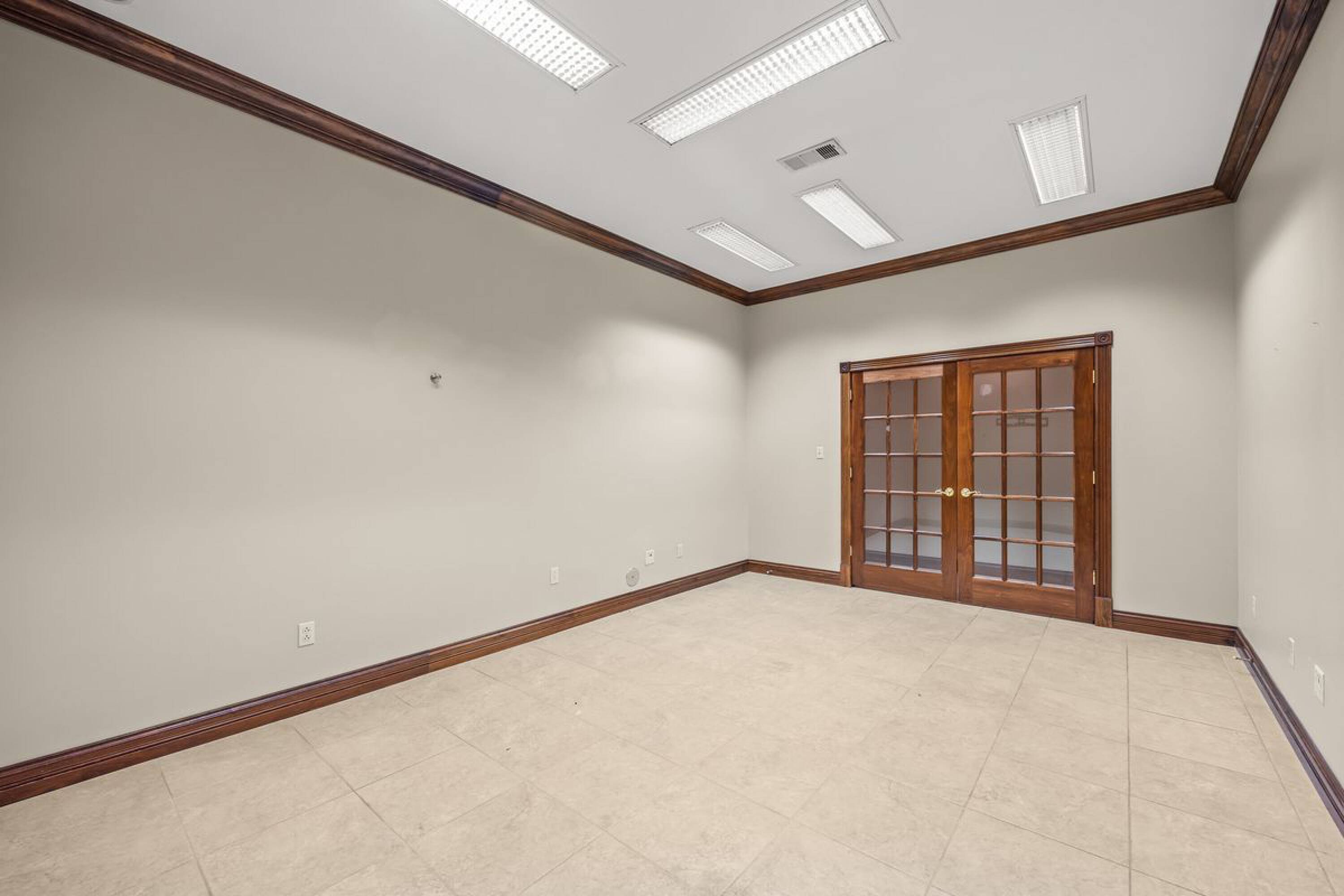 412 Ebenezer Rd, Knoxville, TN 37923