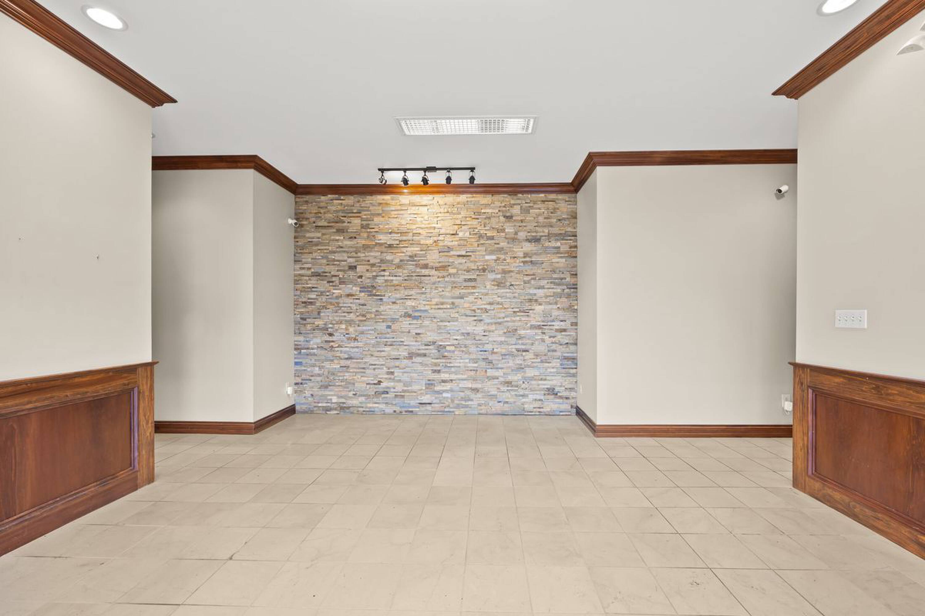 412 Ebenezer Rd, Knoxville, TN 37923