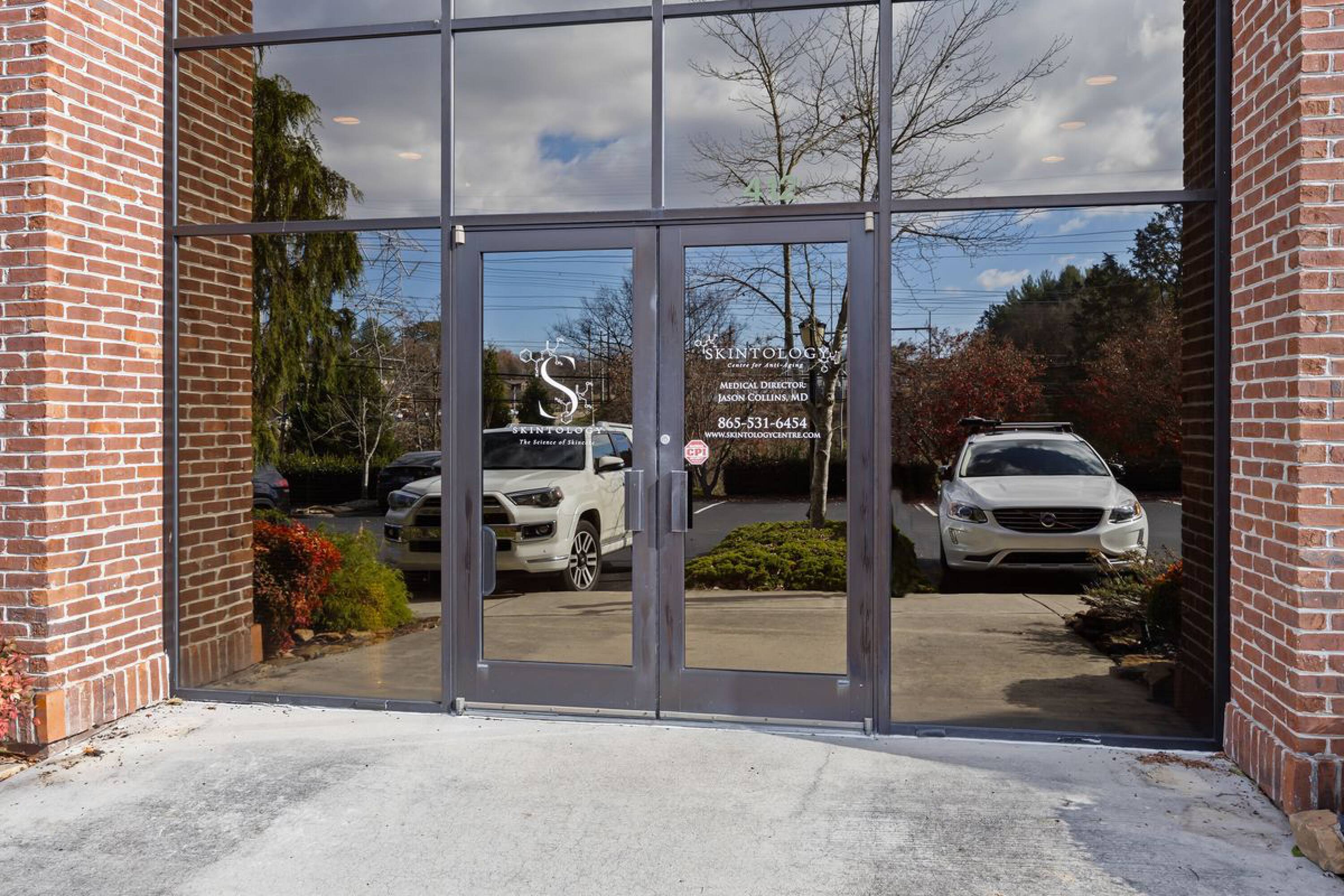 412 Ebenezer Rd, Knoxville, TN 37923