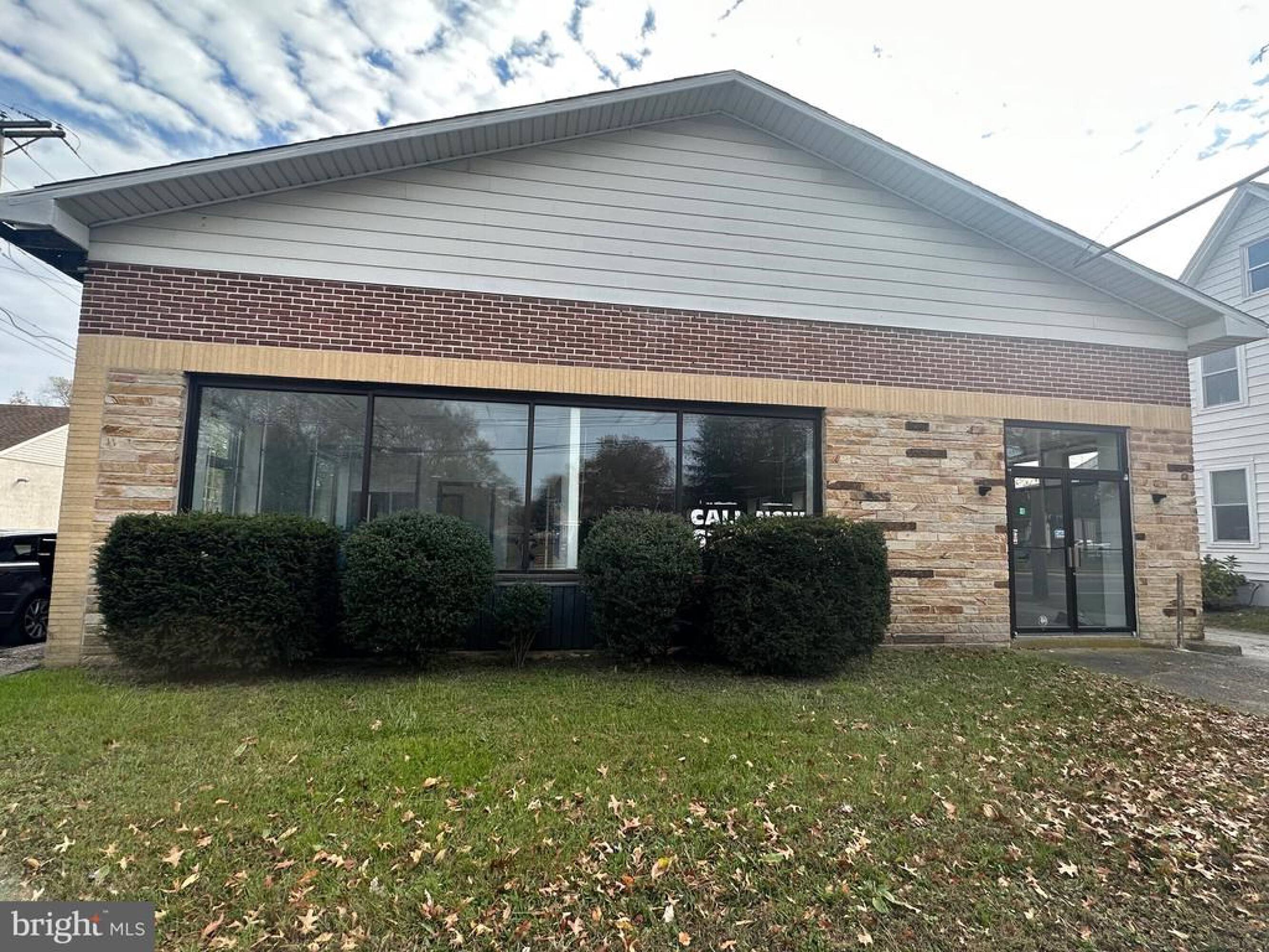 18 N Broadway, Pennsville Township, NJ 08070