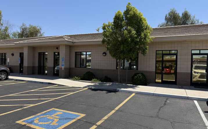 Pictures of Office property located at 18001 N 79th Ave, Glendale, AZ 85308 for lease - image #1