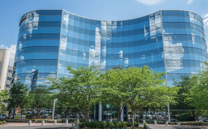 Pictures of Office property located at 8609 Westwood Center Dr, Vienna, VA 22182 for lease - image #1