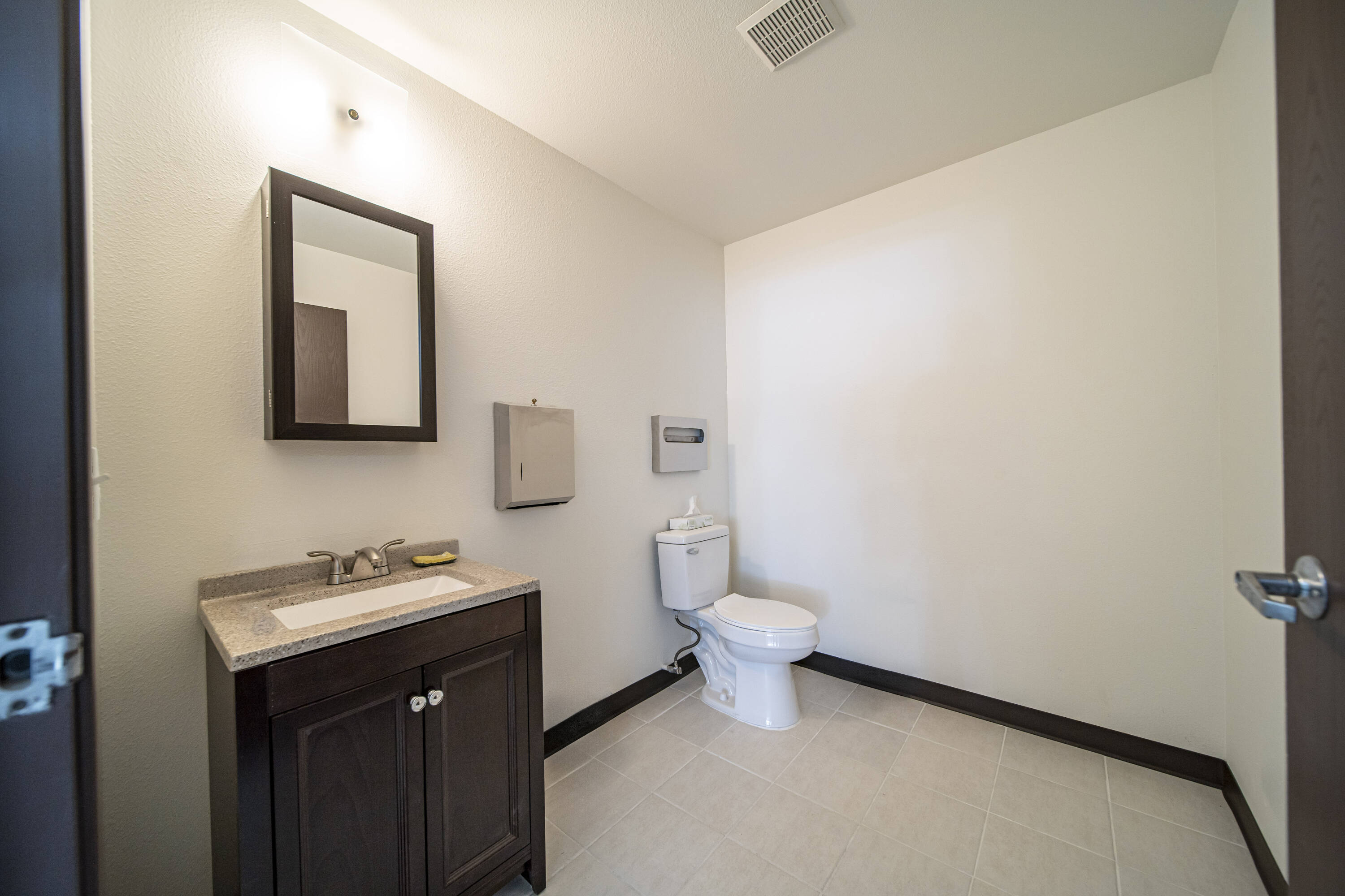 Adt1343 W San Bernardino Rd 11 - srfe8b0