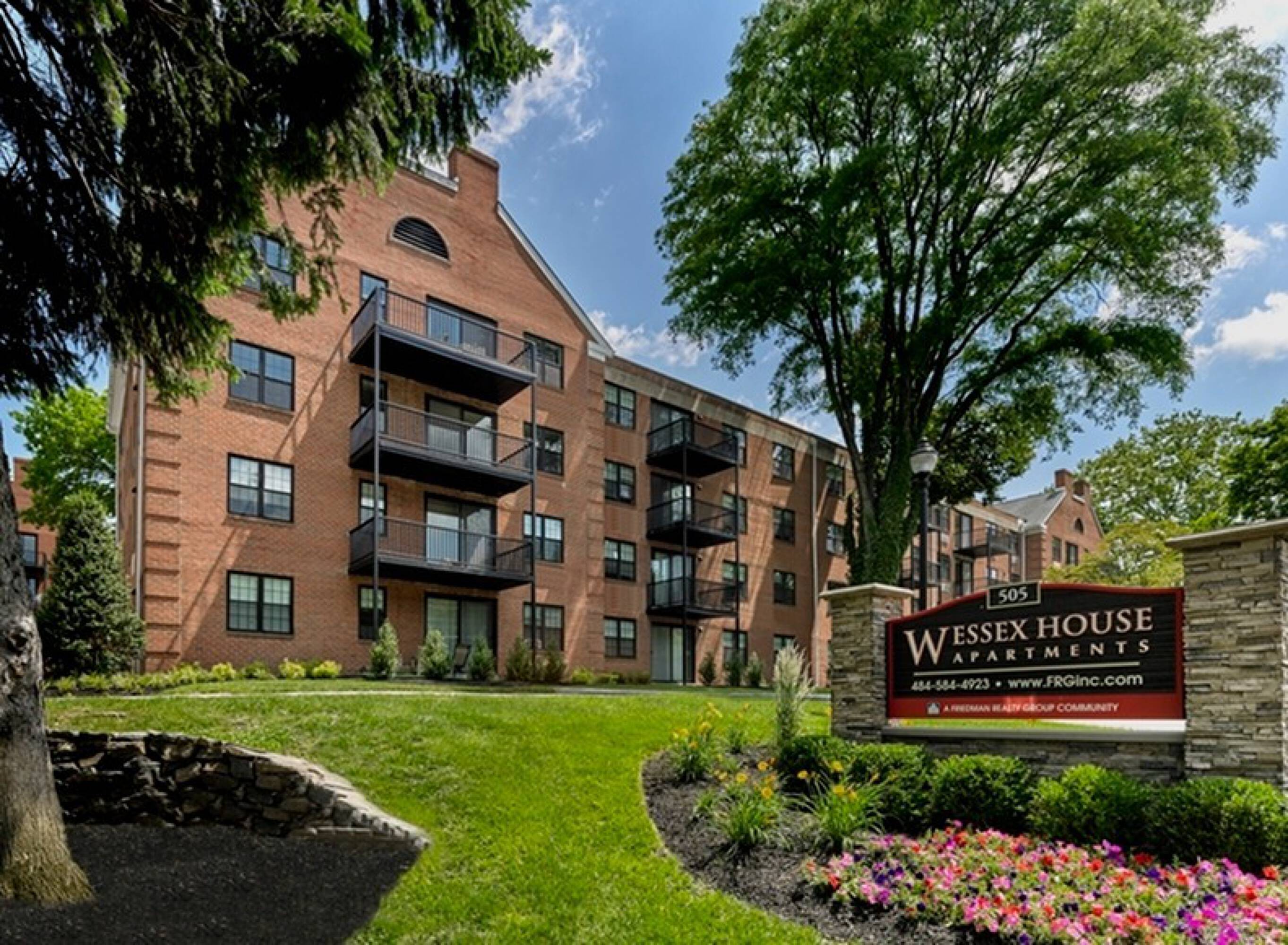 800 E Lancaster Avenue Villanova Pa - 962klsp
