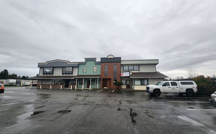 Pictures of Office property located at 2118 Riverside Dr, Mount Vernon, WA 98273 for lease - image #1