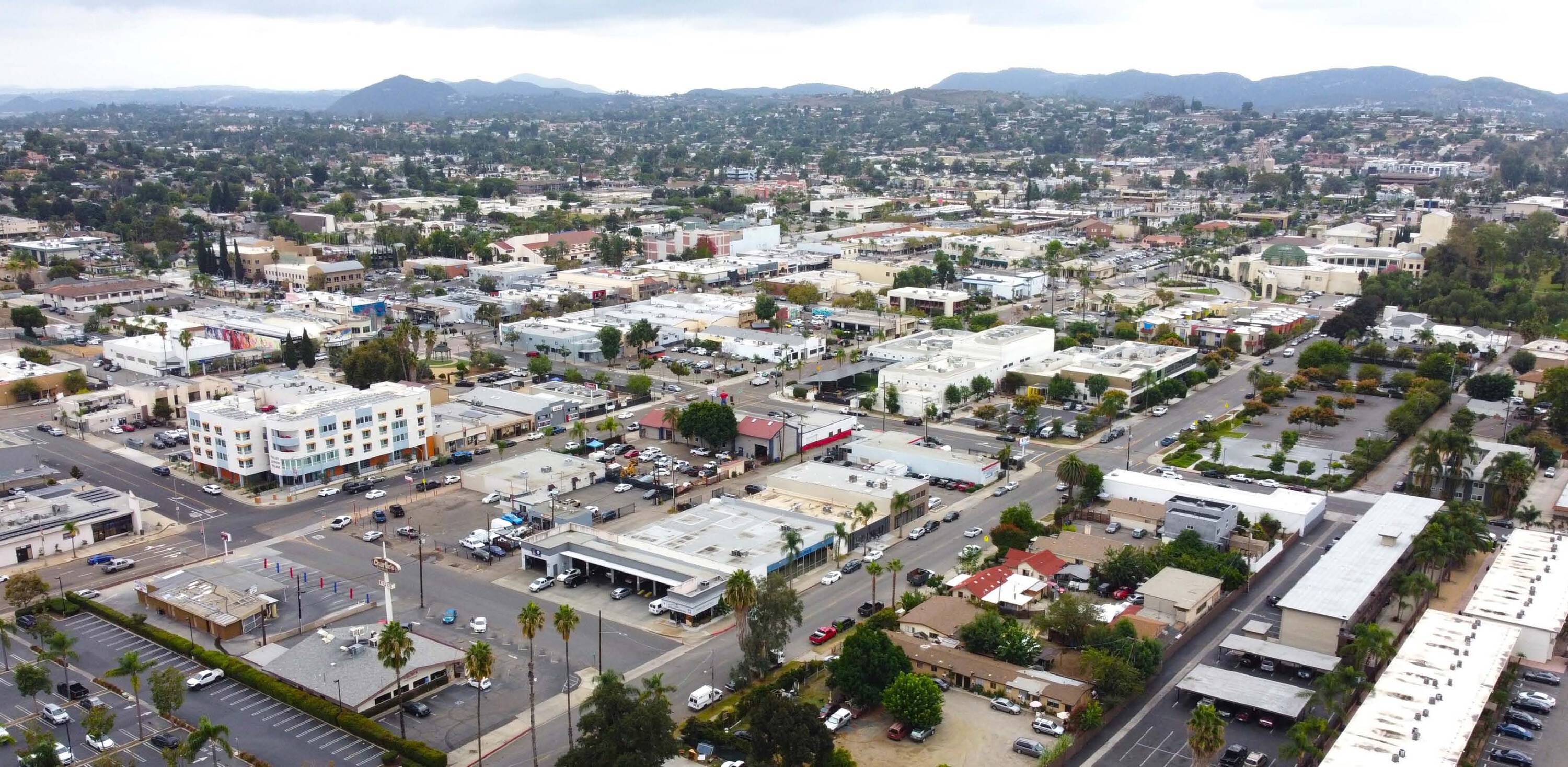 335 E Pennsylvania Ave, Escondido, CA 92025