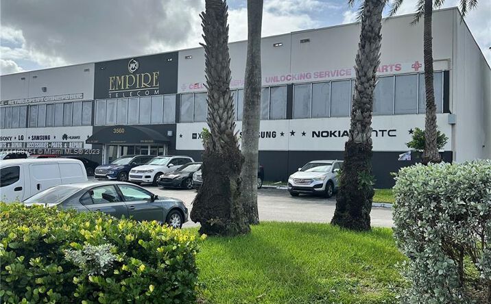 3520 NW 72nd Ave, Miami, FL 33122 | Crexi.com