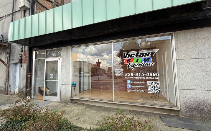 Pictures of Retail, Office property located at 246 Union Square NW, Hickory, NC 28601 for lease - image #1