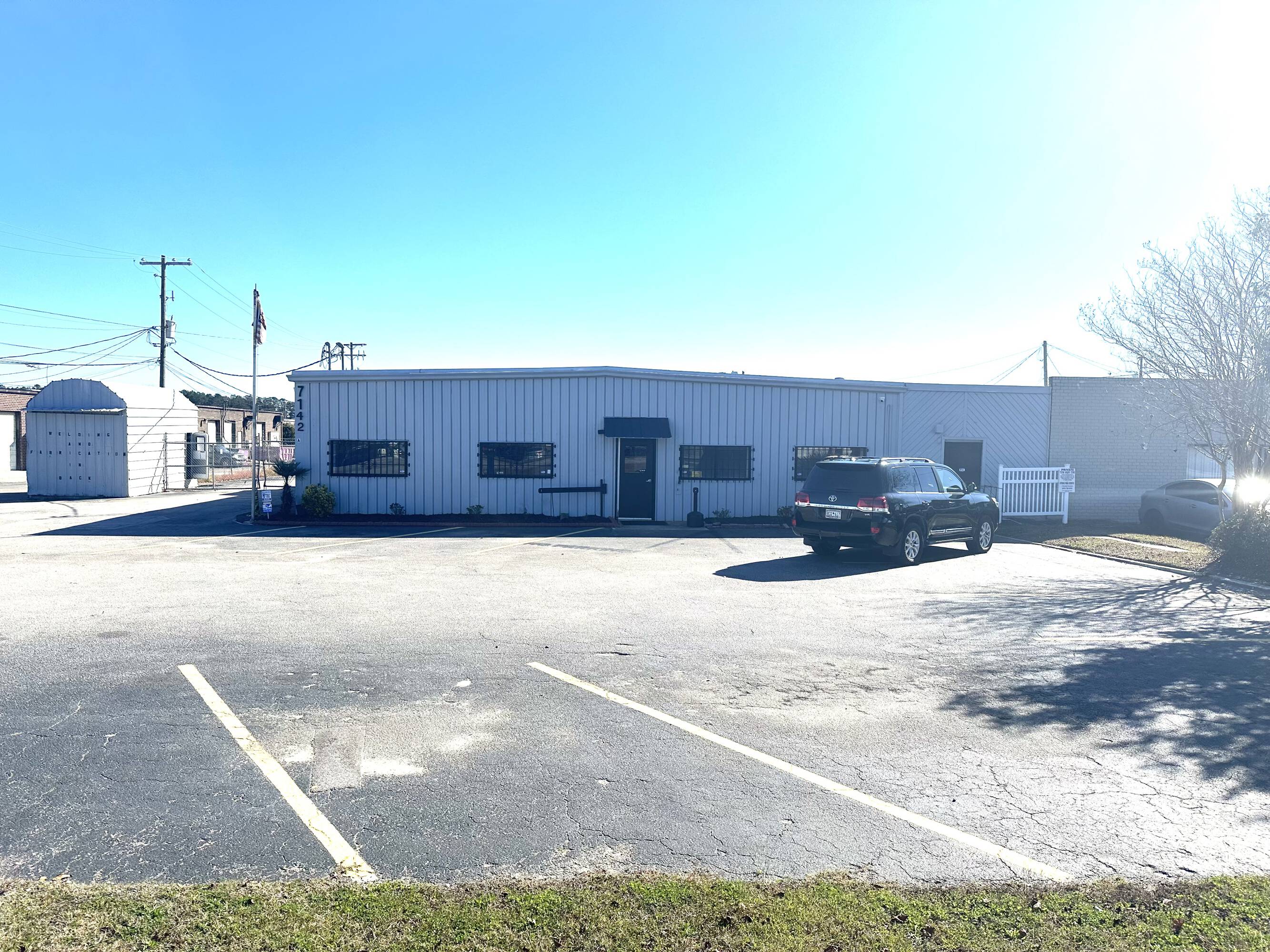 7142 Cross County Rd, North Charleston, SC 29418