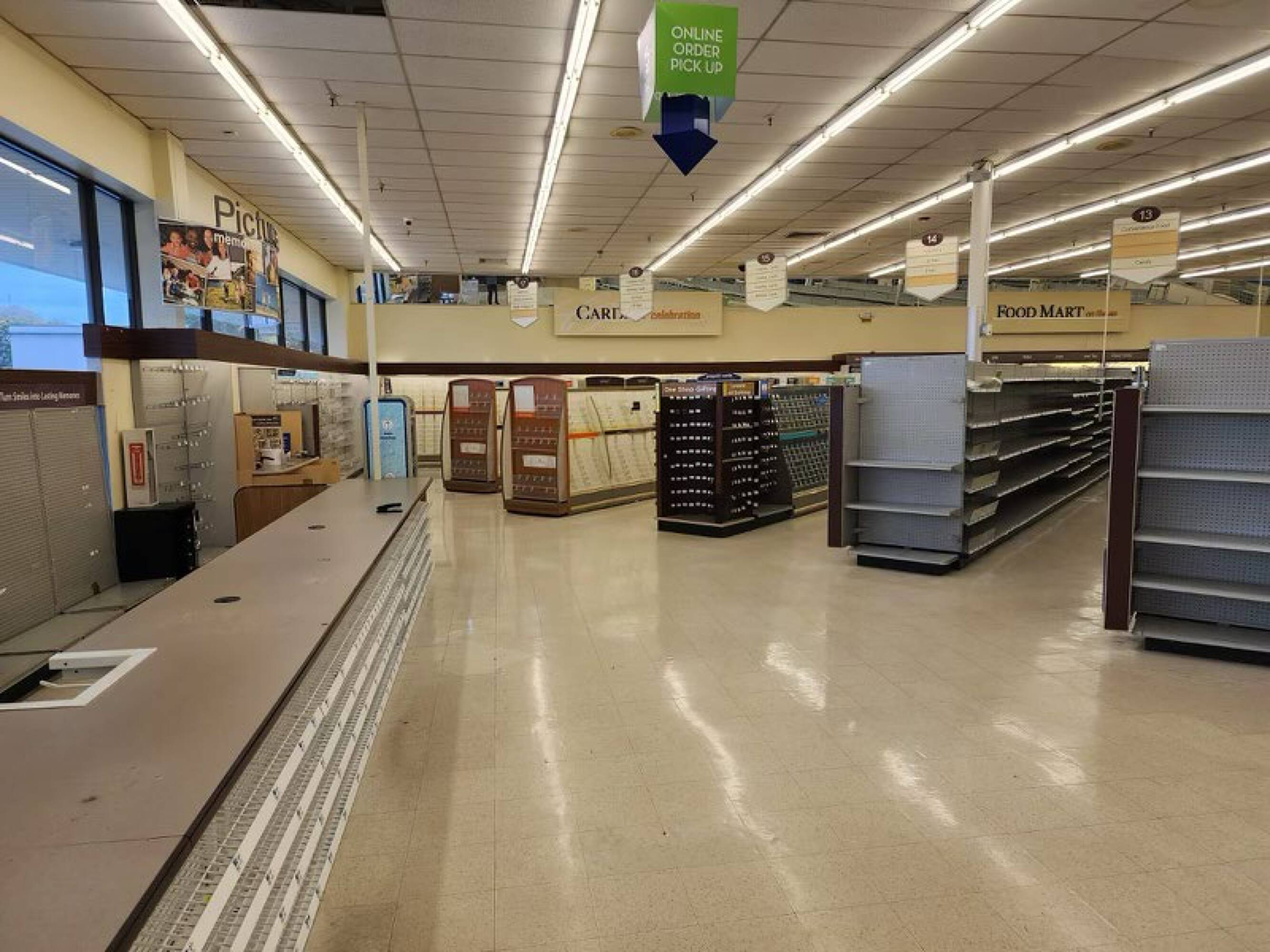 2784 Sunrise Hwy, Bellmore, NY 11710