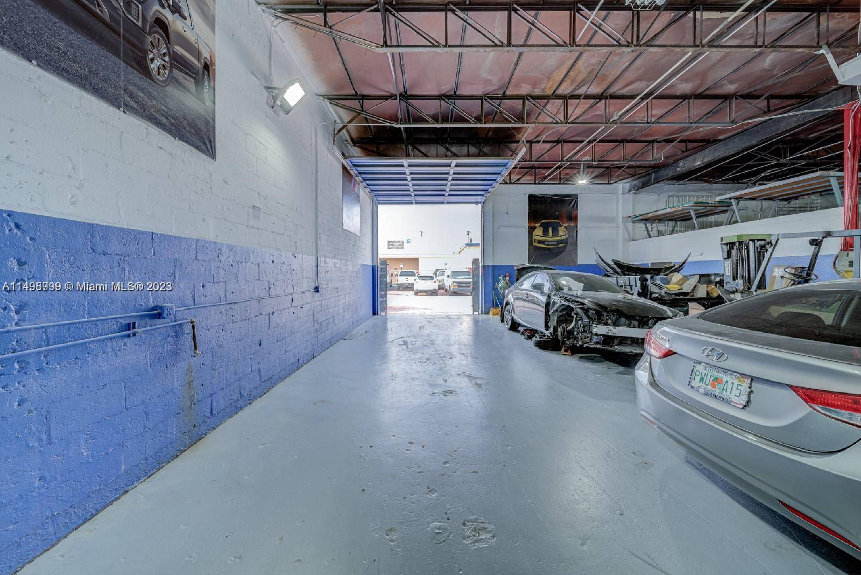 Body Shop For Lease in Hialeah, Hialeah, FL 33013