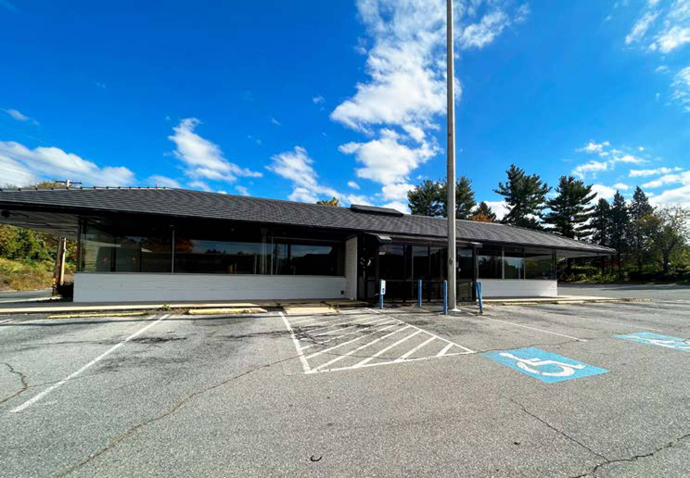 100 Lancaster Ave, Reading, PA 19611