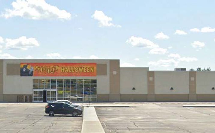 Pictures of Retail, Industrial property located at 6 Bangor Mall Blvd, Bangor, ME 04401 for lease - image #1